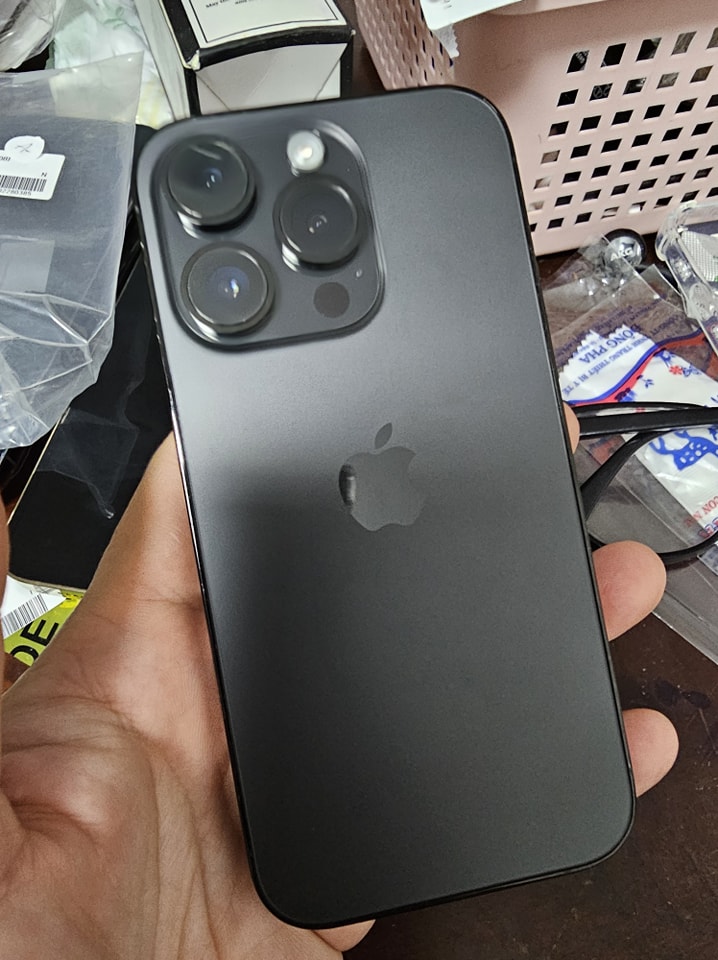 [📱🇻🇳] Điện thoại xách tay Hàn quốc Công Dung 📱 Top1Phone 💻 – 14pro/256 đen zin phẩy xước dăm viền do ốp nhiều như ảnh. Máy zin pin trâu, màn  …