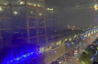 [☕️🇻🇳] Sam Rooftop Coffee – Nguyễn Trãi 🥤 Top1Coffee ☕️ |26.04.2024| Hà Nội mùa này, nắng mưa bất chợt có như tâm tư trong lòng của cậu?Nếu cậu đang khóc vì một điều gì đó, hãy cứ k , shares-0✔️ , likes-14❤️️ , date-2024-04-26 06:10:39🇻🇳🇻🇳🇻🇳📰🆕