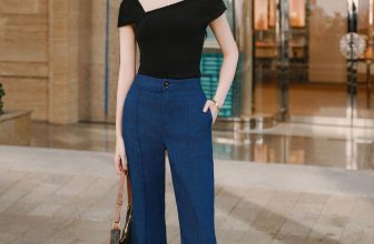 [🆕🇻🇳] CEVONNI 👕 Top1Fashion 👗  𝐍𝐄𝐖!  𝐀𝐦𝐞𝐥𝐥𝐢 𝐓𝐨𝐩 & 𝐒𝐨𝐩𝐡𝐢𝐞 𝐏𝐚𝐧𝐭𝐬Thêm một phiên bản áo đen cho set đồ sành điệu với quần Jean để các quý cô lựa chọn. Áo thun tay ngắn biến tấu cổ lệch, vừ , shares-1✔️ , likes-24❤️️ , date-2024-05-04 01:00:17🇻🇳🇻🇳🇻🇳📰🆕