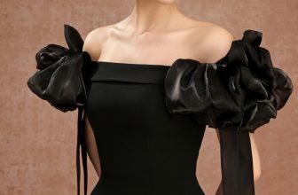 [🆕🇻🇳] DeNio – Phá bỏ lối mòn cũ của thời trang Việt 👕 Top1Fashion 👗  𝐑𝐮𝐛𝐲 𝐃𝐫𝐞𝐬𝐬 𝐟𝐫. 𝐑𝐞𝐬𝐨𝐫𝐭 ‘𝟐𝟒 𝐂𝐨𝐥𝐥𝐞𝐜𝐭𝐢𝐨𝐧
____
Bước vào sự quyến rũ với Ruby Dress, làm từ chất liệu Rain Cloth cao cấp. Màu đen huyền bí của thiết kế không chỉ , shares-0✔️ , likes-29❤️️ , date-2024-05-14 05:00:21🇻🇳🇻🇳🇻🇳📰🆕