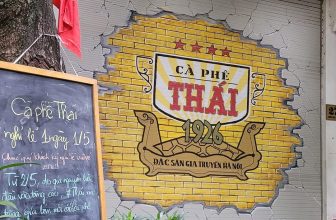 [☕️🇻🇳] Cafe Thái – 27 Triệu Việt Vương – Đây là một quán cà phê nổi bật với không gian của những năm 50 – 60 của thế kỷ 20 🥤 Top1Coffee ☕️ Như truyền thống, #Thái hôm nay nghỉ lễ một ngày 1/5 nha các phê thủ.Sau hôm nay, giá cà phê cũng sẽ có điều chỉnh. Cà phê ngu , shares-0✔️ , likes-49❤️️ , date-2024-05-01 00:09:02🇻🇳🇻🇳🇻🇳📰🆕