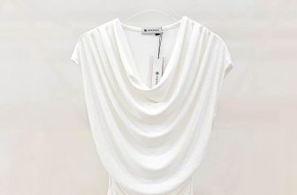 [🆕🇻🇳] CEVONNI 👕 Top1Fashion 👗  𝐄𝐃𝐄𝐍 𝐓𝐎𝐏: 𝐖𝐇𝐈𝐓𝐄 𝐕𝐄𝐑𝐒𝐈𝐎𝐍Với cái nắng Hạ này, áo cổ đổ Eden Top chất vải mềm nhẹ, mát mẻ với dáng cổ đổ cuốn hút hẳn sẽ chinh phục được mọi quý cô!
Phiên b , shares-0✔️ , likes-12❤️️ , date-2024-05-04 13:00:19🇻🇳🇻🇳🇻🇳📰🆕