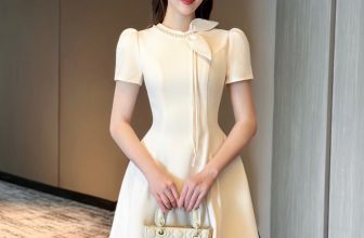 [🆕🇻🇳] LAVIEM Design –  Thiết kế vô cùng tinh tế, tỉ mỉ trong từng chi tiết👕 Top1Fashion 👗  𝐋𝐀𝐃𝐘 𝐈𝐍 𝐀𝐋𝐄𝐍𝐀 𝐃𝐑𝐄𝐒𝐒
Hãy để Alena Dress mang đến một diện mạo ấn tượng và chỉn chu nhất cho các Quý cô công sở trong những ngày đầu tuần mới!Được tô điểm  , shares-10✔️ , likes-245❤️️ , date-2024-05-08 08:48:46🇻🇳🇻🇳🇻🇳📰🆕