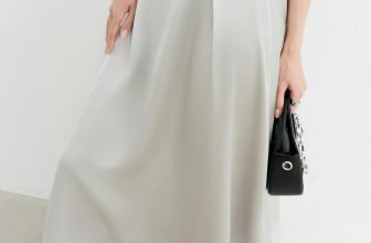 [🆕🇻🇳] CALEB 👕 Top1Fashion 👗  𝐂𝐚𝐥𝐞𝐲 𝐒𝐤𝐢𝐫𝐭 phiên bản màu xám bạc & 𝐕𝐢𝐯𝐢 𝐓𝐨𝐩 màu kem là kết hợp hoàn hảo giữa sự tối giản, thoải mái và thời thượng.
Chất liệu mát mịn nhẹ tênh và tone màu , shares-0✔️ , likes-3❤️️ , date-2024-05-06 14:45:16🇻🇳🇻🇳🇻🇳📰🆕