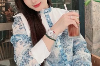 [🆕🇻🇳]D.CHIC – Delicate & Chic 👕 Top1Fashion 👗  𝐃.𝐂𝐇𝐈𝐂 𝐱 𝐃𝐈𝐄̂̃𝐍 𝐕𝐈𝐄̂𝐍 𝐁𝐀̉𝐎 𝐓𝐇𝐀𝐍𝐇Diễn viên Bảo Thanh tươi tắn và rạng ngời trong thiết kế mới nhất tại D.CHIC. Áo sơ mi dáng suông vừa, đáp tà uốn lượn hì , shares-11✔️ , likes-13K❤️️ , date-2024-05-12 08:00:12🇻🇳🇻🇳🇻🇳📰🆕