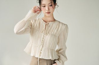 [🆕🇻🇳] Thời Trang Thiết Kế – Kate By Linh Nguyen👕 Top1Fashion 👗  𝐉𝐢𝐦𝐢𝐧 𝐒𝐡𝐢𝐫𝐭 𝐱 𝐍𝐚𝐫𝐢 𝐒𝐡𝐨𝐫𝐭
Gợi ý cho nàng một set phối hoàn hảo đồng hành cùng nàng trong mùa hè này với chất liệu tơ dập nếp vô cùng thoáng mát. Áo sơ mi Ji , shares-1✔️ , likes-42❤️️ , date-2024-05-17 03:33:53🇻🇳🇻🇳🇻🇳📰🆕