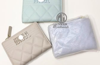 [🆕🇻🇳] Minh Minh Nguyen (Minh Minh Shop vnxk) 👕 Top1Fashion 👗  CARD HOLDER siêu xinh!!!
Màu ngọt ơi là ngọt, cực dễ thương!Hầu như là ai cũng cần, ví cực thông dụng, đựng thẻ, căn cước…..M săn dc lô Brand Mĩ á, XỊN mà HỜI lắm!!
Có125cành thoaiSăn đủ màu xo , shares-1✔️ , likes-379❤️️ , date-2024-05-13 07:50:07🇻🇳🇻🇳🇻🇳📰🆕