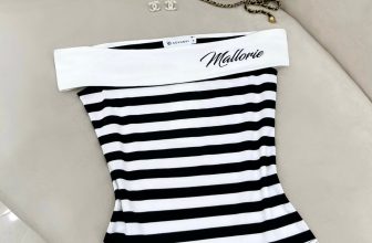 [🆕🇻🇳] CEVONNI 👕 Top1Fashion 👗  𝐌𝐀𝐋𝐋𝐎𝐑𝐈𝐄 𝐓𝐎𝐏: 𝐒𝐭𝐫𝐢𝐩𝐞 & 𝐁𝐥𝐚𝐜𝐤 𝐯𝐞𝐫𝐬𝐢𝐨𝐧‘’Xinh đẹp rạng ngời’’ – mẫu áo thun với tên gọi đầy ý nghĩa sẽ giúp các nàng có một diện mạo đầy cuốn hút.Phom tr , shares-0✔️ , likes-7❤️️ , date-2024-05-15 01:00:25🇻🇳🇻🇳🇻🇳📰🆕