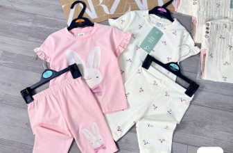 [🆕🇻🇳] Xoài’s Corner, các mẹ sẽ tìm được những món đồ phù hợp cho các bé 😎❤️️⭐️ Cái set bộ hot hit ko đùa đc đâu ý
Gam màu iu hết sức luôn mờ
Hàng sẵn tại shop
Combo 2 bộ có #160k
Size 120: 14-17kg
Size 130: 17-20kg
Size 140:  , shares-0✔️ , likes-1❤️️ , date-2024-05-17 09:48:37🇻🇳🇻🇳🇻🇳📰🆕