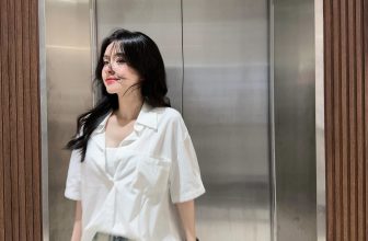 [🆕🇻🇳] Anna Do – CHUYÊN BỘ TT CAO CẤP 👕 Top1Fashion 👗  Set áo somi ( kèm balo bên trong nha ) xinh lắmmmm chất cực mát luôn . Áo kèm dây cổ em up cmt nha . 3xx thui ah
Shorrt em sẵn luôn
, shares-0✔️ , likes-2❤️️ , date-2024-05-15 09:57:34🇻🇳🇻🇳🇻🇳📰🆕