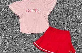 [🆕🇻🇳] Tom Kids – Chuyên Sỉ & Lẻ Quần Áo Trẻ Em Việt Nam Xuất Khẩu 😎❤️️⭐️ Set áo thun + chân váy xuất Hàn.Thương hiệu này rất ít khi cty bán ra ngoài thị trường. Em có ít set, các mom mua cho bé mặc đi tiệc hoặc đi chơi rất xin , shares-1✔️ , likes-11❤️️ , date-2024-05-14 09:24:02🇻🇳🇻🇳🇻🇳📰🆕
