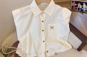 [🆕🇻🇳] Shop Bin&Bon Made in Việt Nam, Cambodia 😎❤️️⭐️ E là cô gái ba phải
Phải đẹp, phải giỏi, phải thành công
Free size – xinh lắm ah
, shares-0✔️ , likes-0❤️️ , date-2024-05-17 13:20:36🇻🇳🇻🇳🇻🇳📰🆕