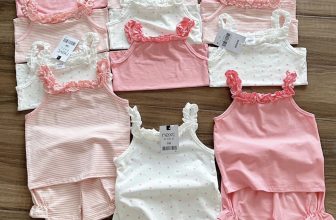 [🆕🇻🇳] Vyan – Mom & Baby Care 😎❤️️⭐️ Mẫu bộ Next mới cực xinhhh  –  CUTE XỈU MOM ƠI Siêu phẩm cập bến. Cả set 3 bộ #230k tính ra quá hời luôn, chia ra có 70k / bộ thôi ạ.  Bảng size tham khảo: , shares-0✔️ , likes-0❤️️ , date-2024-05-17 12:18:59🇻🇳🇻🇳🇻🇳📰🆕