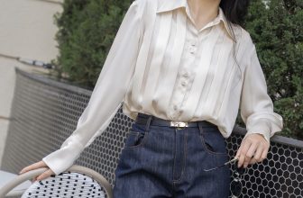 [🆕🇻🇳] Huong Boutique – Định hướng phong cách thời trang 👕 Top1Fashion 👗   𝐇𝐔𝐎𝐍𝐆 𝐱 𝐇𝐚̉𝐢 𝐓𝐫𝐚𝐧𝐠 | 𝐂𝐡𝐢𝐜 & 𝐄𝐥𝐞𝐠𝐚𝐧𝐜𝐞 𝐰𝐢𝐭𝐡 𝐒𝐢𝐥𝐤 𝐁𝐥𝐨𝐮𝐬𝐞 & 𝐃𝐞𝐧𝐢𝐦Quần denim và áo sơ mi lụa với gam màu champagne sẽ mãi mãi là items bất bại trong mọi bản , shares-0✔️ , likes-45❤️️ , date-2024-05-12 13:00:36🇻🇳🇻🇳🇻🇳📰🆕