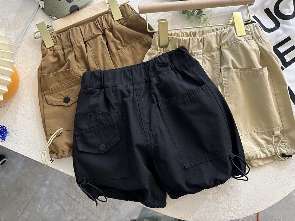 [🆕🇻🇳] Cô Ba Tasty 🍔 Top1Food 🍜 DA HEO QUAY *CỰC HIẾM* những nay đã có bán tại Cô Ba Tasty
Giá cực hời khi mở bán
Hũ 250G: 90K (3 hũ còn 240K & miễn ship)
Túi 500G: 190K (Túi 1kg c , shares-0✔️ , likes-8❤️️ , date-2024-05-23 09:30:11🇻🇳🇻🇳🇻🇳📰🆕