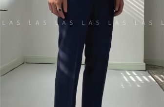 [🆕🇻🇳] LAS 👕 Top1Fashion 👗  Leandro Trousers | LAS
Quần âu cơ bản màu xanh đậm, form ôm vừa vặn cho bạn vẻ ngoài chỉn chu, sang trọng.
——
Cmt “.” hoặc ib để sở hữu ngay item này n , shares-0✔️ , likes-3❤️️ , date-2024-05-23 07:31:24🇻🇳🇻🇳🇻🇳📰🆕