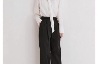 [🆕🇻🇳] LUCE SHOP VNXK 👕 Top1Fashion 👗  NEW ARRIVAL 2024Quần kaki trẻ trung với ưu điểm tôn dáng, mặc lên chân dài miên man. Mẫu quần này đi làm hay đi chơi đều đẹp. Quần không kèm belt nhưng , shares-0✔️ , likes-4❤️️ , date-2024-05-23 03:09:35🇻🇳🇻🇳🇻🇳📰🆕