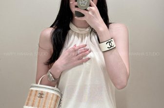 [🆕🇻🇳] 𝗛𝗮𝗽𝗽𝘆 𝗛𝗮𝗵𝗮𝗵𝗮 𝗦𝘁𝘂𝗱𝗶𝗼 (Hàng nhập cao cấp) 👕 Top1Fashion 👗  Một diện mạo mới giúp các cô nàng trở nên tươi mới và thu hút hơn. Thiết kế giúp nàng ghi điểm khi khoe trọn bờ vai, cách điệu ở phần cổ và lưng đi kèm là  , shares-0✔️ , likes-3❤️️ , date-2024-05-15 04:43:40🇻🇳🇻🇳🇻🇳📰🆕