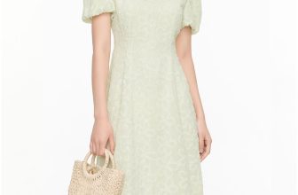 [🆕🇻🇳] Alicia Clothes – Thời trang xuất khẩu 👕 Top1Fashion 👗   Thả mộng mơ vương nơi thềm vắng
Trao những dịu dàng cho ngày hạ đi ngang
Flower-cut dress ! Siêu phẩm mới sẽ giúp nàng có một mùa hè dịu êm với gam màu  , shares-0✔️ , likes-5❤️️ , date-2024-05-16 06:38:07🇻🇳🇻🇳🇻🇳📰🆕