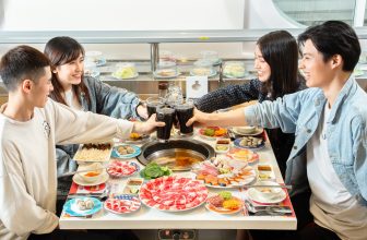[🆕🇻🇳] Kichi-Kichi – Hệ thống nhà hàng Lẩu băng chuyền hàng đầu Việt Nam 🍔 Top1Food 🍜 Hè này làm gì?
Luyện hậu cung Kichi-Kichi “chuyền” với hơn 75 món nhúngThịt: bò Mỹ nhập hhẩu, nạc heo, đùi gà cuộn tiêu xanh,…
Hải sản: cá hồi nhập k , shares-0✔️ , likes-8❤️️ , date-2024-05-24 02:00:01🇻🇳🇻🇳🇻🇳📰🆕