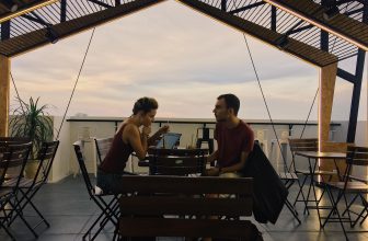 [☕️🇻🇳] Up Vietnam Cafe 🥤 Top1Coffee ☕️ Nơi này chill phết
————————-
Sau một ngày bận rộn, các Up’er hãy tìm một góc nhỏ, ngồi xuống thư giãn,quên đi nh , shares-7✔️ , likes-63❤️️ , date-2019-08-04 01:57:33🇻🇳🇻🇳🇻🇳📰🆕