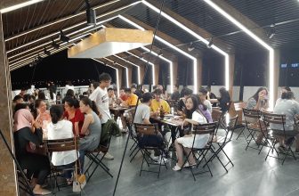 [☕️🇻🇳] Up Vietnam Cafe 🥤 Top1Coffee ☕️ Up Vietnam Cafe xin được gửi lời cảm ơn chân thành các câu lạc bộ tiếng anh , guitar và tất cả khách hàng đã và đang ủng hộ chún , shares-3✔️ , likes-120❤️️ , date-2019-09-24 03:53:35🇻🇳🇻🇳🇻🇳📰🆕