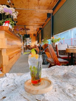 [☕️🇻🇳] 15.22 café – wine – live music 🥤 Top1Coffee ☕️ Mừng 8/3. Ngày của sự tôn vinh Phụ Nữ
 #WOODCOFFEE sẽ cùng bạn nâng niu các Chị Em Phụ Nữ! 
 sẽ có quà tặng cho các nhóm bạn > 3 , shares-14✔️ , likes-20❤️️ , date-2020-03-06 08:23:46🇻🇳🇻🇳🇻🇳📰🆕