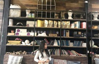 [☕️🇻🇳] Ngầu Coffee – 36 Lê Lợi, Vinh 🥤 Top1Coffee ☕️ Bình minh thì ở phía tây,
Bình yên thì ở phía Em đây này !Photo from Tran Thi Nhi#feelinggood #nicemoment
‍‍& , shares-1✔️ , likes-27❤️️ , date-2020-05-08 06:01:37🇻🇳🇻🇳🇻🇳📰🆕