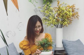 [☕️🇻🇳] Heaven H Coffee 🥤 Top1Coffee ☕️ Khi em nói em say tiếng đàn           Lại gần hôn em đi! ——————
#HeavenH
#Tang7,8
#27nguyenvanhuyen mới
#nacthangle , shares-2✔️ , likes-32❤️️ , date-2020-05-12 04:19:51🇻🇳🇻🇳🇻🇳📰🆕