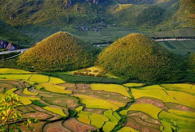 Hà Giang có gì? Địa điểm du lịch Hà Giang, núi đôi Quản Bạ