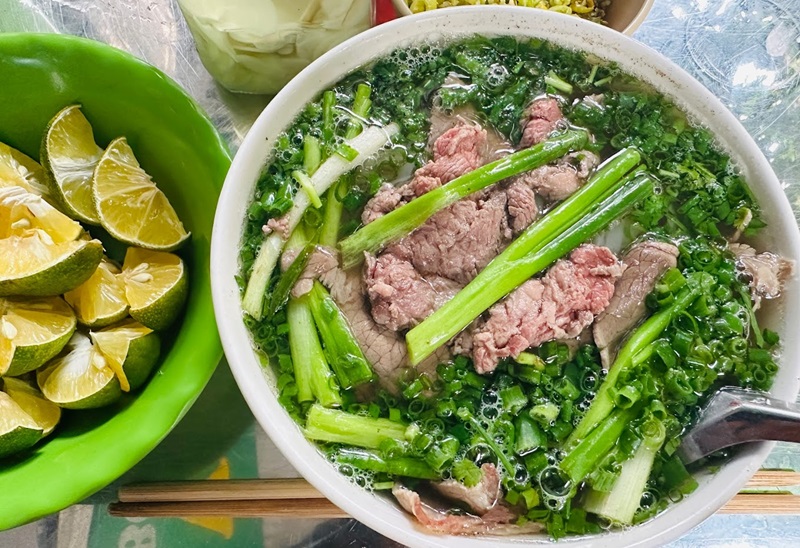 Quán phở ở Hà Nội. Quán phở nổi tiếng Hà Nội