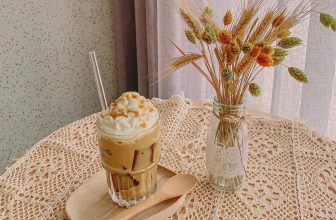 [☕️🇻🇳] A Room Café – Quán cà phê 🥤 Top1Coffee ☕️ Caramel jelly hương vị ngọt ngào chào đón tháng mới ấm áp hạnh phúc nhé mọi người
#aroomcafe #caramel #jelly #coffeeshop #coffee , shares-0✔️ , likes-54❤️️ , date-2020-09-04 05:39:48🇻🇳🇻🇳🇻🇳📰🆕