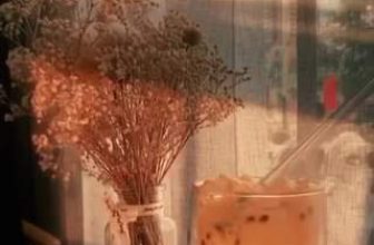 [☕️🇻🇳] A Room Café – Quán cà phê 🥤 Top1Coffee ☕️ Sáng thức giấc thấy gió hiu hiu về
Hình như tiết trời đã dịu dàng sang thu .
Xuống phố dạo 1 vòng và ghé sang chúng mình cafe’ , shares-0✔️ , likes-18❤️️ , date-2020-09-08 04:20:26🇻🇳🇻🇳🇻🇳📰🆕