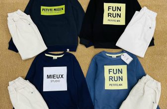 [🆕🇻🇳] Xoài’s Corner, các mẹ sẽ tìm được những món đồ phù hợp cho các bé 😎❤️️⭐️  170k
Set Bộ Petite xuất hàn bé trai!!!!
Áo chất da cá dày dặn, mịn đẹp. Quần kaki co giãn, cạp chun mềm bé mặc rất thoải mái.
-Sz 105-150
, shares-0✔️ , likes-3❤️️ , date-2022-10-15 06:13:19🇻🇳🇻🇳🇻🇳📰🆕