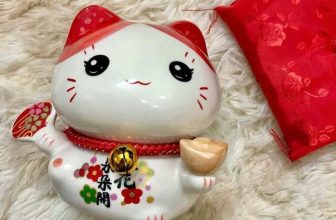 [🆕🇻🇳] Shop Hạt Đỗ – Order hàng Nhật Bản 👕 Top1Fashion 👗  MÈO MAY MẮN-MANEKI NEKO-12CM
Màu sắc: Mèo có màu trắng tượng trưng cho hạnh phúc và sự thuần khiết.
Mèo chiêu tài có khe đút tiền ở trên đầu và có núm cao  , shares-0✔️ , likes-1❤️️ , date-2023-01-16 04:55:15🇻🇳🇻🇳🇻🇳📰🆕