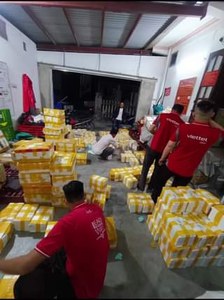 [🆕🇻🇳] Mắm Huế Chính Hiệu RI Nguyễn 🍔 Top1Food 🍜  Quy trình Sản Xuất , Đóng Gói nhà Ri Nguyễn luôn tích cực. Cám ơn A/C đã luôn đồng hành và ủng hộ ạ 
 , shares-0✔️ , likes-100❤️️ , date-2023-06-16 10:48:20🇻🇳🇻🇳🇻🇳📰🆕