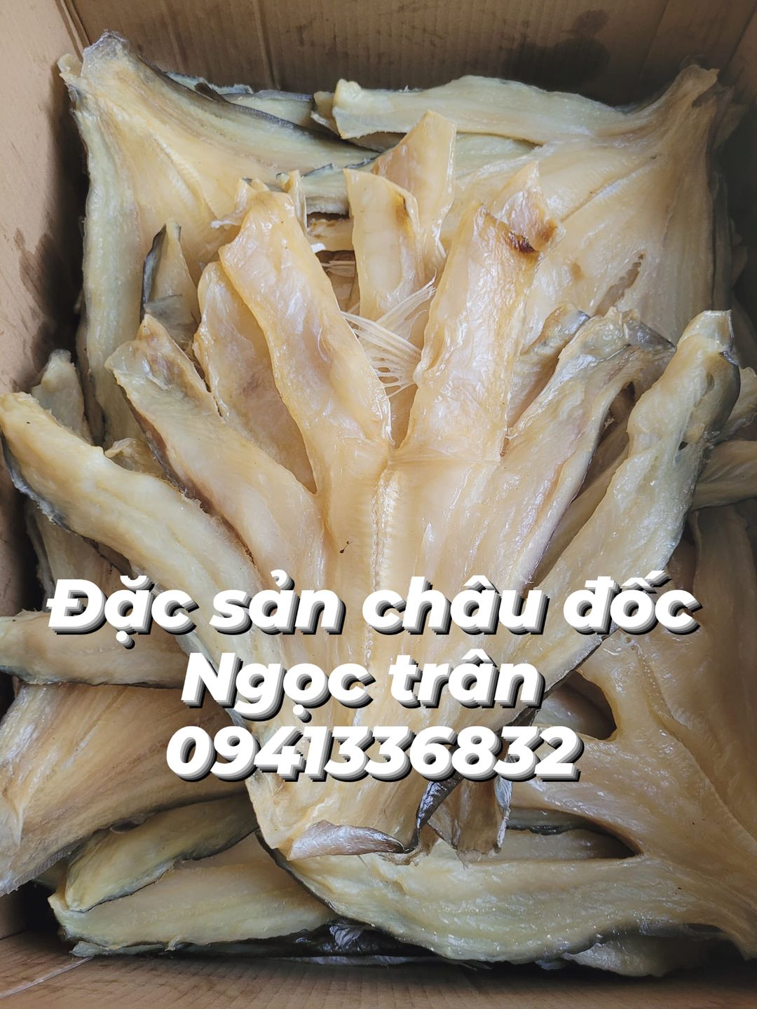 [🆕🇻🇳] Đặc sản châu đốc NGỌC TRÂN 🍔 Top1Food 🍜 Khô cá Dứa Xẻ 
Ngon xuất sắc luôn khách ơi
Giá đặc biệt:
1kg chỉ 180k thôi
Tri ân khách hàng:  Mua 2kg khô dứa shop miễn phí ship luôn  
—–
Sỉ liên hệ , shares-0✔️ , likes-14❤️️ , date-2023-06-24 02:10:17🇻🇳🇻🇳🇻🇳📰🆕