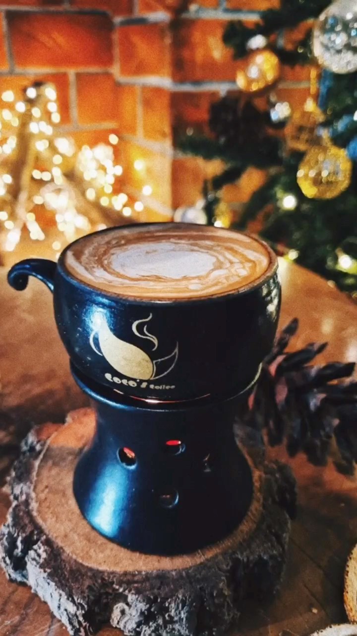 [☕️🇻🇳] CoCo’s Coffee 🥤 Top1Coffee ☕️ #CocosCoffee 🌿
📍57 Nguyễn Hữu Cảnh -Đồng Hới-Quảng Bình
☎️02322468888
⏰ 06:30-22:00 Monday-Sunday
#coffee #coffeetime #chill #niceplace #quancafedep #caphedonghoi #biggarden #greenland #checkinquangbinh #donghoicity , shares-0✔️ , likes-3❤️️ , date-2023-07-22 09:00:17🇻🇳🇻🇳🇻🇳📰🆕