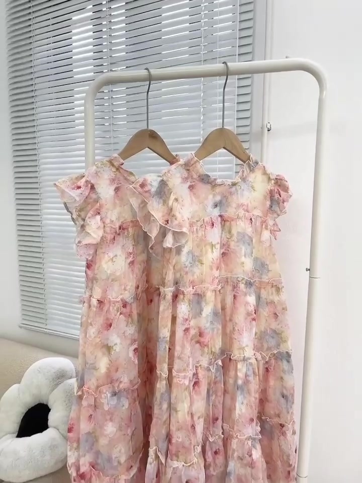 [🆕🇻🇳]  Aki – Thời Trang Bé Yêu 😎❤️️⭐️ Mẫu thiết kế mới nhất 2023 cho các bé từ 10-55 kg.
– chất liệu cao cấp, cực kì thoáng mát, váy 2 lớp thấm hút mồ hôi cực tốt, rất an toàn cho da của bé.
, shares-0✔️ , likes-18❤️️ , date-2023-09-08 16:46:59🇻🇳🇻🇳🇻🇳📰🆕