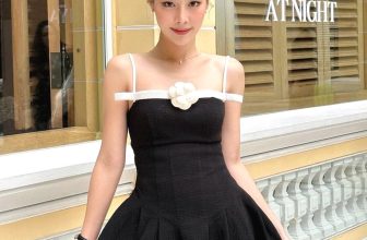 [🆕🇻🇳] LANE JT – Đấu trường sắc đẹp trong nước và quốc tế 👕 Top1Fashion 👗  #WEARLANEJT
Elegant Kamolchanok in LUCIEN Sleek Bow Midi Dress by LANE JT.–
H22-19
LUCIEN Sleek Bow Midi Dress
Available in Black and White
———
𝗟𝗔 , shares-6✔️ , likes-176❤️️ , date-2023-10-04 14:00:08🇻🇳🇻🇳🇻🇳📰🆕