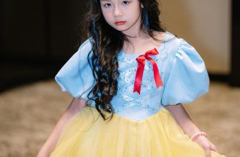 [🆕🇻🇳] Lecia Bridal & Lecia Ready-to-Wear – LECIA Kids 😎❤️️⭐️ 𝐒𝐧𝐨𝐰 𝐖𝐡𝐢𝐭𝐞 – một thiết kế nổi bật trong BST Princess đã khiến bao cô công chúa nhỏ say đắm với chiếc váy nổi bật, bồng bềnh, mơ mộng.Tạo điểm nhấn trong , shares-1✔️ , likes-9❤️️ , date-2023-12-08 05:00:11🇻🇳🇻🇳🇻🇳📰🆕