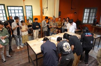 [☕️🇻🇳] Blackbird Coffee 🥤 Top1Coffee ☕️ Tết đến xuân về, trách nhiệm tuyển người thật sự nặng nề.Blackbird Coffee tiếp tục đợt tuyển dụng nhân sự mùa xuân 2024, chúng , shares-8✔️ , likes-13K❤️️ , date-2024-01-09 14:27:28🇻🇳🇻🇳🇻🇳📰🆕