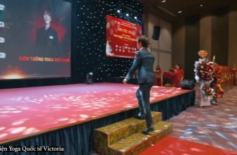 [🆕🇻🇳] HLV Victor Hoàng – KIỆN TƯỚNG YOGA VIETNAM – NAM THẦN YOGA 🧘 Top1Yoga 🧘 GALA VINH DANH KIỆN TƯỚNG – VĐV YOGA VIỆT NAMNgày 06 tháng 01 năm 2024
Được sự Ủng Hộ của LIÊN ĐOÀN YOGA VIỆT NAMHỌC VIÊN , shares-0✔️ , likes-105❤️️ , date-2024-01-16 14:57:07🇻🇳🇻🇳🇻🇳📰🆕