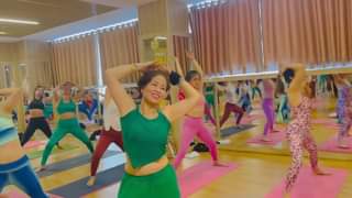 [🆕🇻🇳] Đạt Anh Yoga Flow 🧘 Top1Yoga 🧘 Tập luyện hăng say, tuy không thấy ngay kết quả nhưng sẽ thấy bản thân tốt hơn ngày hôm qua. Mỗi ngày chăm chỉ, để sau này 60, 70, 80 tuổi thì cũng vẫn min , shares-0✔️ , likes-108❤️️ , date-2024-03-18 02:00:22🇻🇳🇻🇳🇻🇳📰🆕