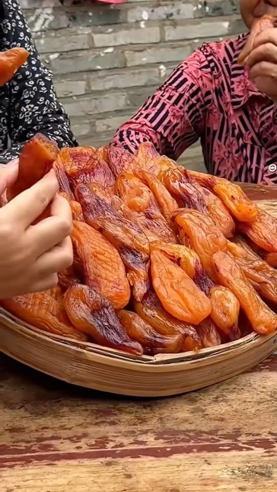 [🆕🇻🇳] Khoai Lang Sấy Dẻo Loại 1 Đà Lạt 🍔 Top1Food  🍜 #45k 1 Túi KHOAI LANG SẤY DẺO NGUYÊN CỦ KHÔNG ĐƯỜNG LOẠI 1
 Món ăn thơm ngon bổ dưỡng , rất tốt cho người tiêu đường, mỡ máu giảm cân, giữ dáng , Hoàn toàn , shares-3✔️ , likes-45❤️️ , date-2024-04-05 08:56:24🇻🇳🇻🇳🇻🇳📰🆕