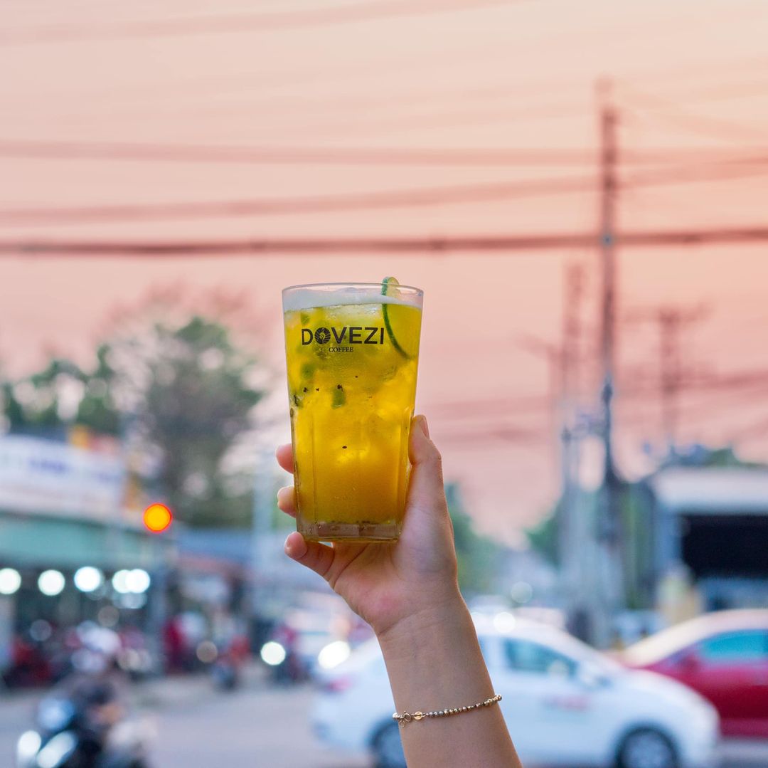 [☕️🇻🇳] DoveZi Coffee 🥤 Top1Coffee ☕️ Tháng 03 chiêu đãi chúng ta bằng một chiều hoàng hôn thật đẹp
Hello March.
#sunset #homies #coffeetayninh #dovezicoffee
—
, shares-0✔️ , likes-19❤️️ , date-2024-03-01 11:01:31🇻🇳🇻🇳🇻🇳📰🆕