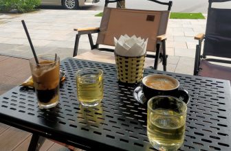 [☕️🇻🇳] Nam Phong Coffee – Tea🥤 Top1Coffee ☕️ CÂU CHUYỆN CỦA CÀ PHÊ
“Cà phê không sặc sỡ để gây sự chú ý, không ngọt ngào để “xu nịnh cảm xúc”, mà nó tồn tại để mang lại cho , shares-0✔️ , likes-17❤️️ , date-2024-03-16 02:31:16🇻🇳🇻🇳🇻🇳📰🆕