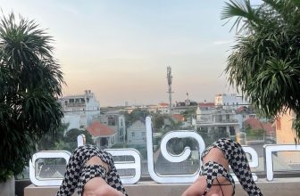 [🆕🇻🇳] Yoga Quỳnh Phạm – Chia sẻ kiến thức, kinh nghiệm luyện tập về yoga 🧘 Top1Yoga 🧘 Chủ yếu gặp nhau trên Zoom, nhưng gặp nhau chúng tớ cũng phối kết hợp ăn ý lắm chứ bộ   Đố các bạn 2 cô này có 2 đặc điểm gì chung??? Đoán được là có  luôn , shares-2✔️ , likes-567❤️️ , date-2024-03-14 14:12:09🇻🇳🇻🇳🇻🇳📰🆕