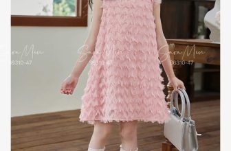 [🆕🇻🇳] 3H SHOP – Nhà sản xuất và phân phối quần áo trẻ em chất lượng cao 😎❤️️⭐️ Siêu phẩm đầm đi tiệc cực xinh luôn nè
3 màu – màu nào cũng yêu
Xứng đáng 10 điểm không có nhưng
Thiết kế dáng A cực sang lại dễ mặc
Chất liệu tơ phủ , shares-0✔️ , likes-6❤️️ , date-2024-03-14 05:07:50🇻🇳🇻🇳🇻🇳📰🆕