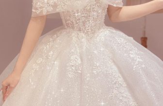 [🆕🇻🇳] Mira Bridal – Cho thuê váy cưới , áo dài 🤵🏻 Top1Wedding 👰🏻  Khuyến mại sắp kết thúc rồi, các nàng nhớ ghé Mira để thử váy nha
SIÊU KHUYẾN MẠI GIẢM GIÁ ĐẾN 50% CHO MÙA HÈ CƯỚI THẢ GA KHÔNG LO VỀ GIÁ
ĐỒNG GIÁ thuê á , shares-1✔️ , likes-2❤️️ , date-2024-04-01 13:11:02🇻🇳🇻🇳🇻🇳📰🆕